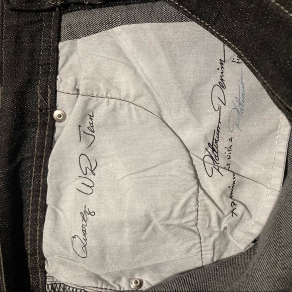 CHICO’S Sz 2 Quartz  WR Slightly Fuller Waist Very Dark Wash Straight Leg Pants - Picture 8 of 9